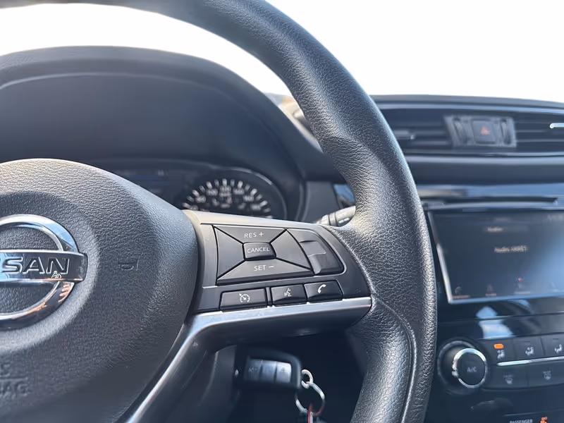 2019 Nissan Qashqai S