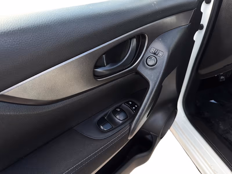 2019 Nissan Qashqai S