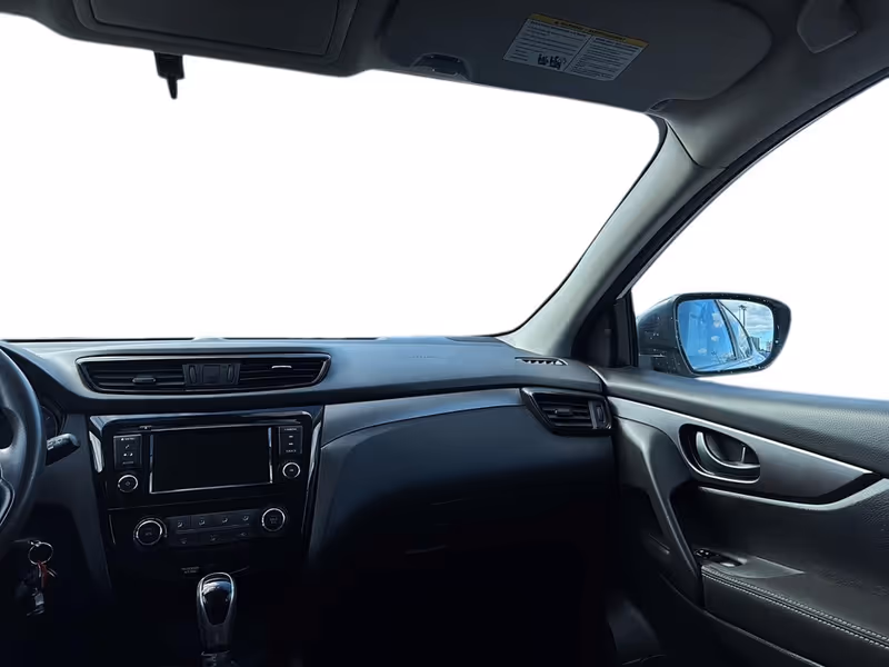 2019 Nissan Qashqai S