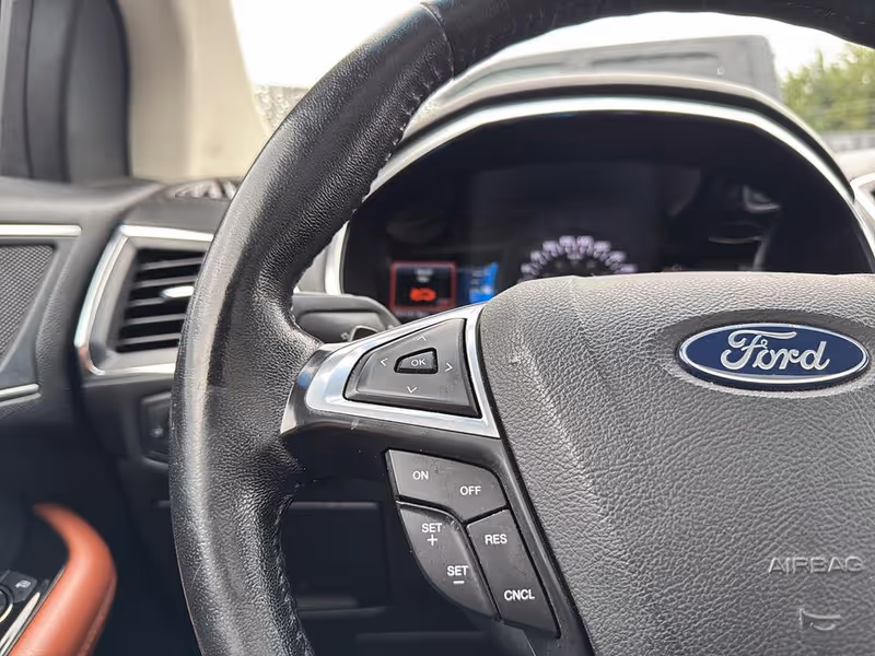 2018 Ford Edge Titanium