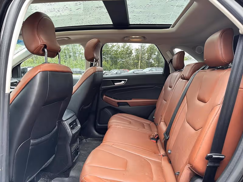 2018 Ford Edge Titanium