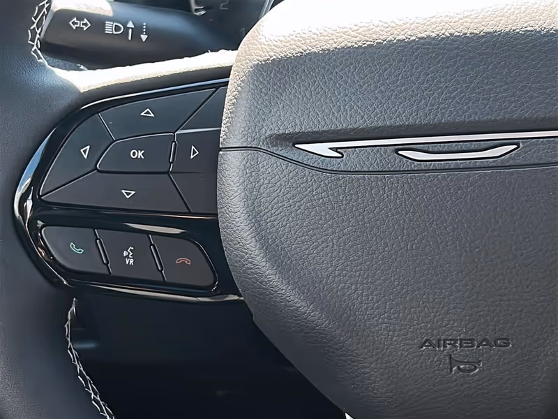 2027 Chrysler Pacifica Limited