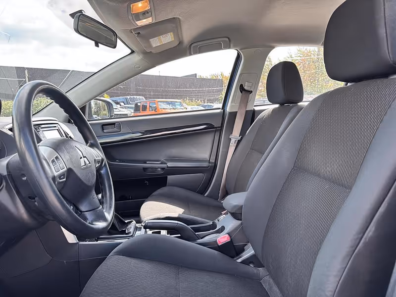 2017 Mitsubishi Lancer