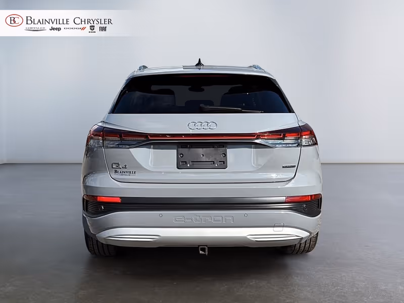 2025 Audi Q4 e-tron 55 quattro
