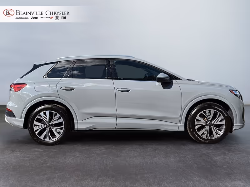 2025 Audi Q4 e-tron 55 quattro