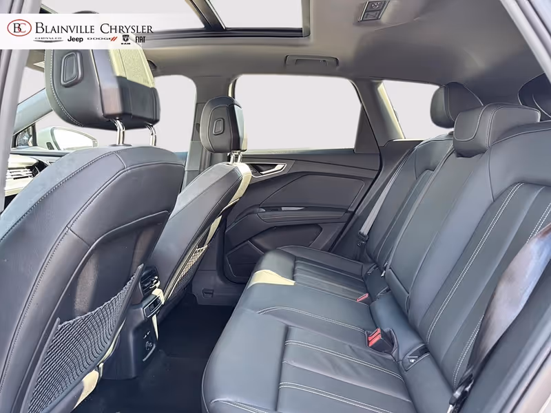 2025 Audi Q4 e-tron 55 quattro