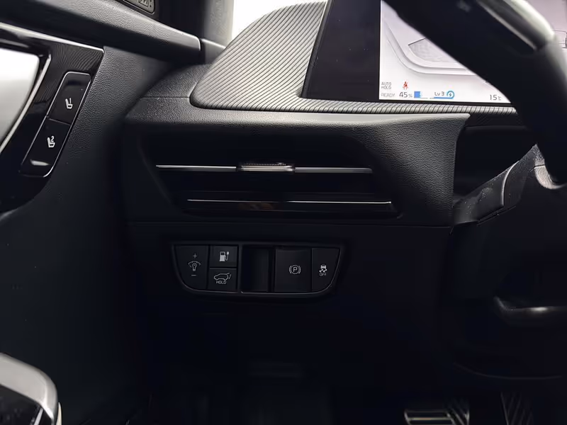 2024 Kia EV6 Land w/GT-Line Pkg 1