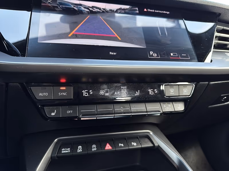 2024 Audi A3 Sedan Komfort