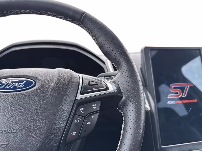 2023 Ford Edge ST