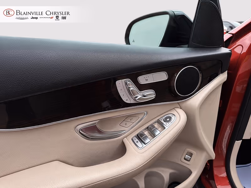 2020 Mercedes-Benz GLC GLC 300