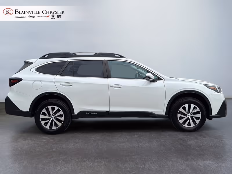 2022 Subaru Outback Touring