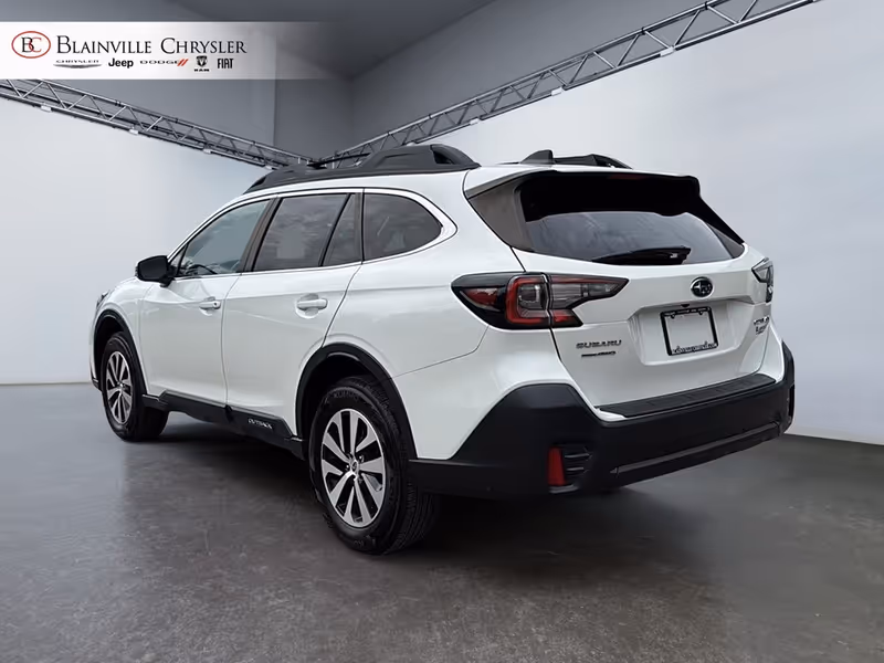 2022 Subaru Outback Touring