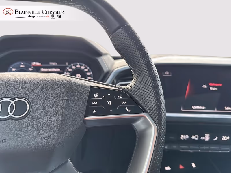 2025 Audi Q4 e-tron 55 quattro