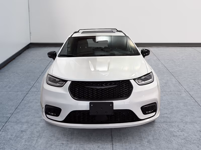 2024 Chrysler Pacifica Hybrid Premium S Appearance