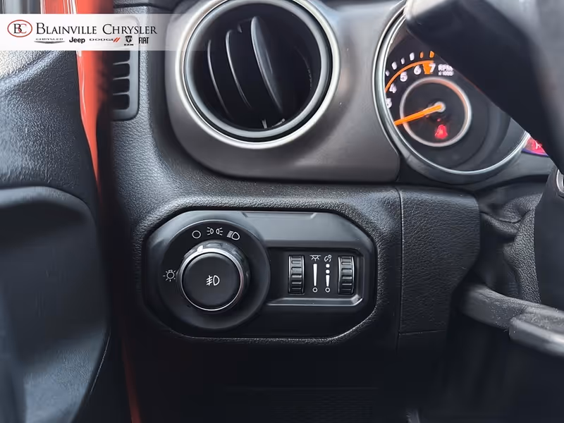 2020 Jeep Wrangler Sport