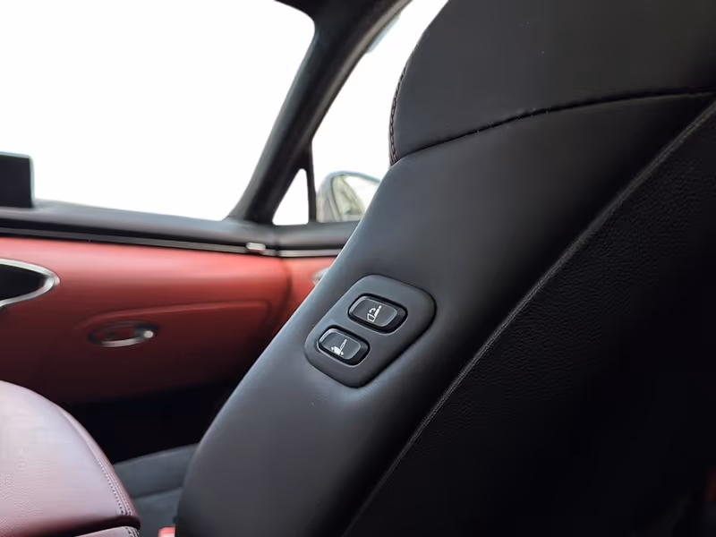 2022 Genesis GV70 2.5T Prestige