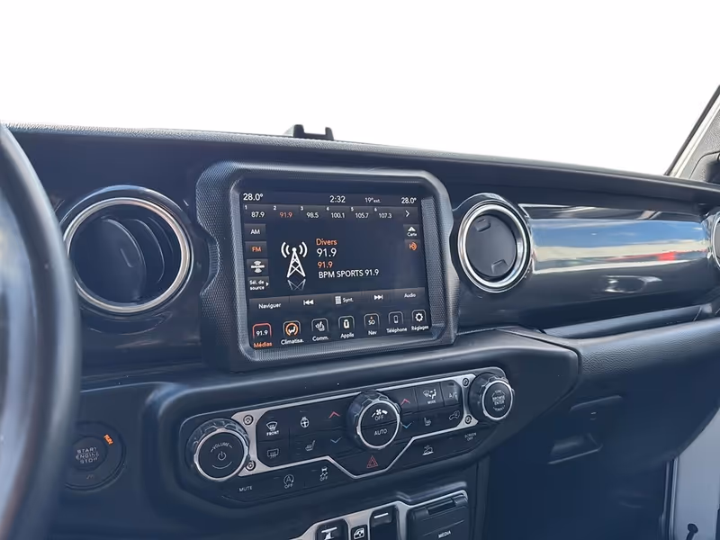 2022 Jeep Wrangler Unlimited Sahara Altitude