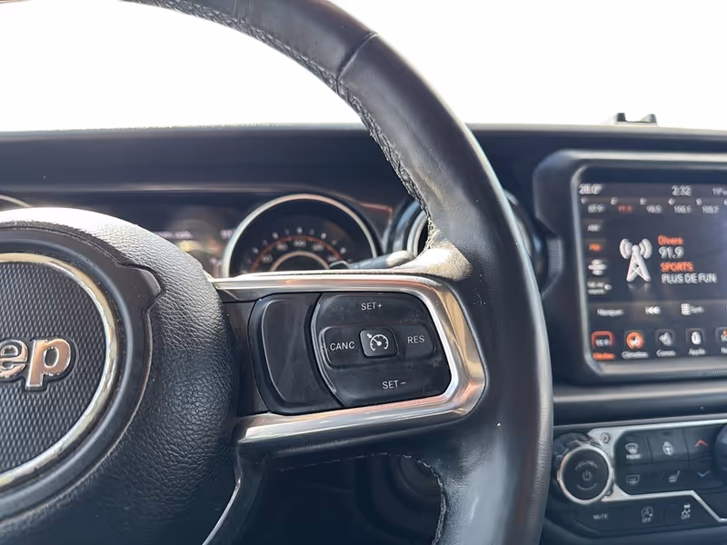 2022 Jeep Wrangler Unlimited Sahara Altitude