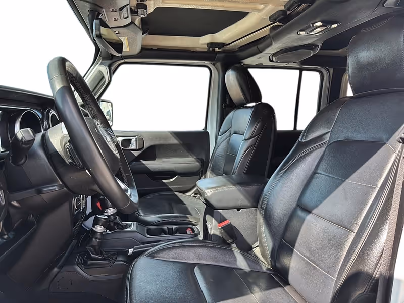 2022 Jeep Wrangler Unlimited Sahara Altitude