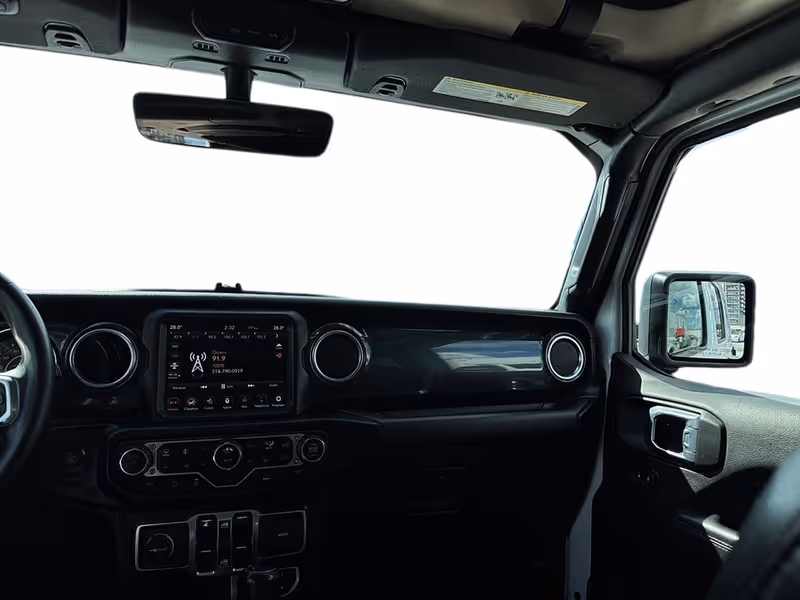 2022 Jeep Wrangler Unlimited Sahara Altitude