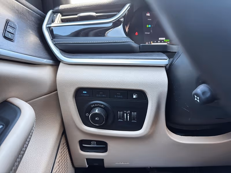2023 Jeep Grand Cherokee 4xe 4x4
