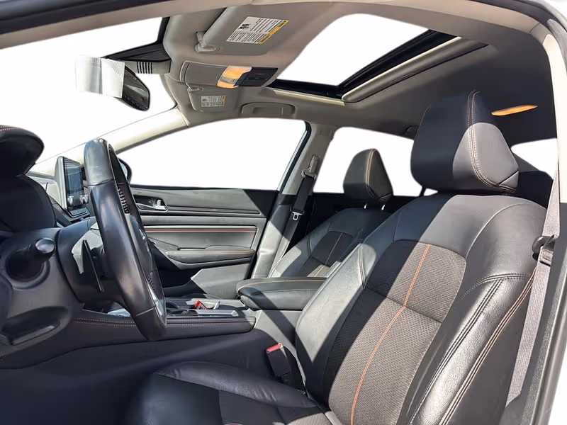 2022 Nissan Altima 2.5 SR Midnight Edition