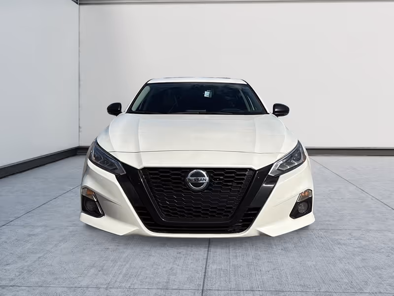 2022 Nissan Altima 2.5 SR Midnight Edition