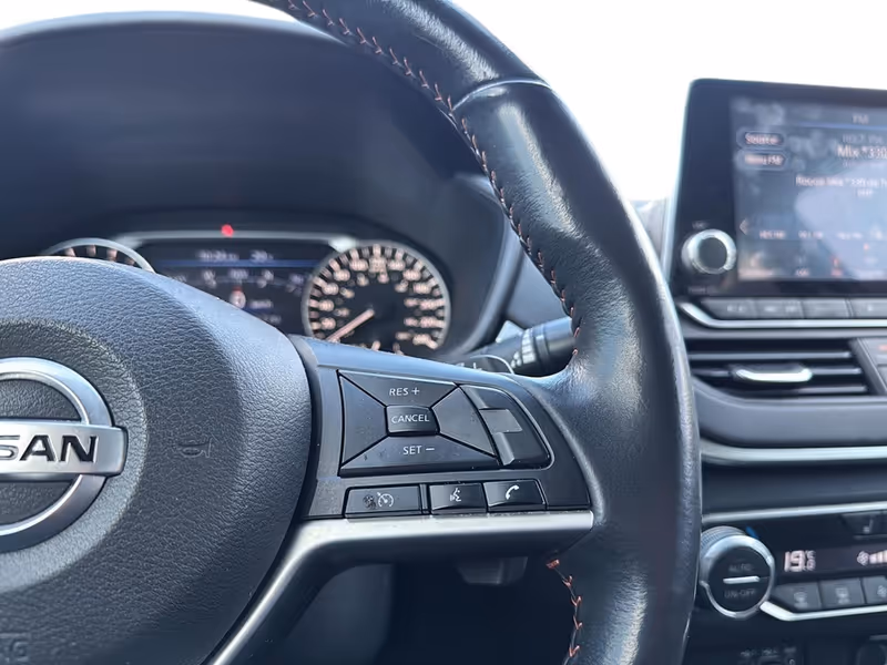 2022 Nissan Altima 2.5 SR Midnight Edition