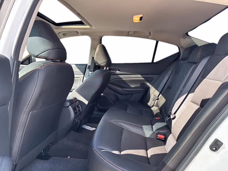 2022 Nissan Altima 2.5 SR Midnight Edition