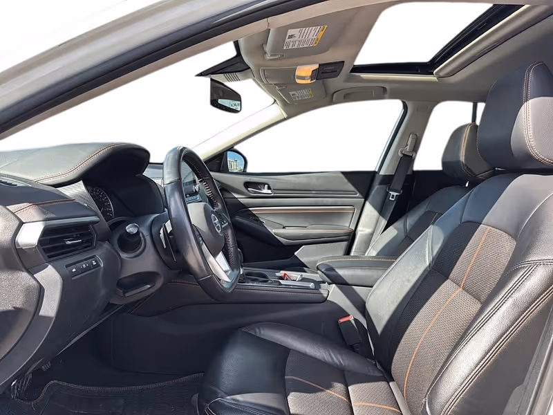 2022 Nissan Altima 2.5 SR Midnight Edition