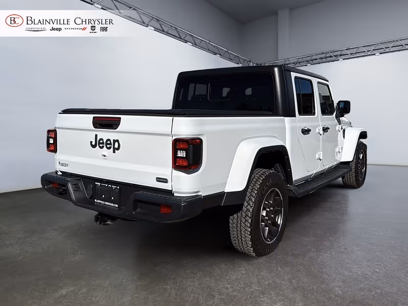 2021 Jeep Gladiator Overland