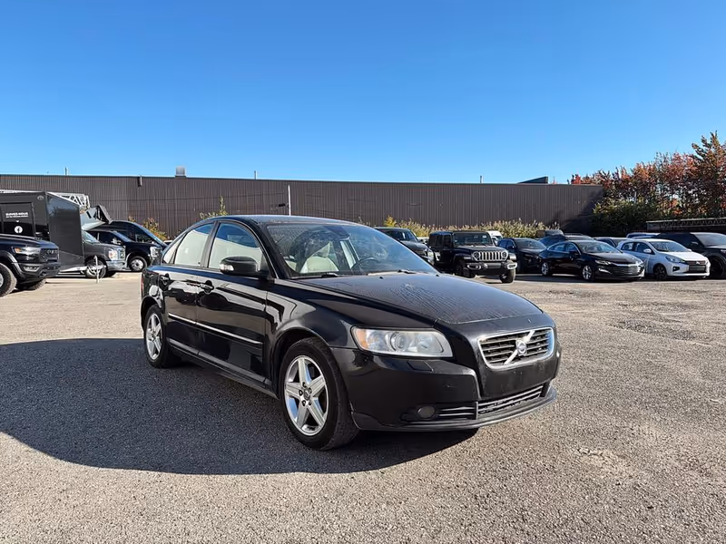 2010 Volvo S40