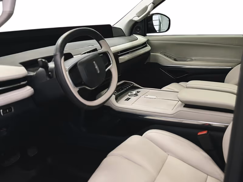 2026 Lincoln Navigator L Reserve