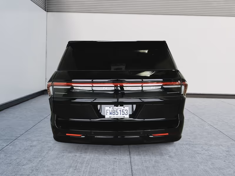 2026 Lincoln Navigator L Reserve
