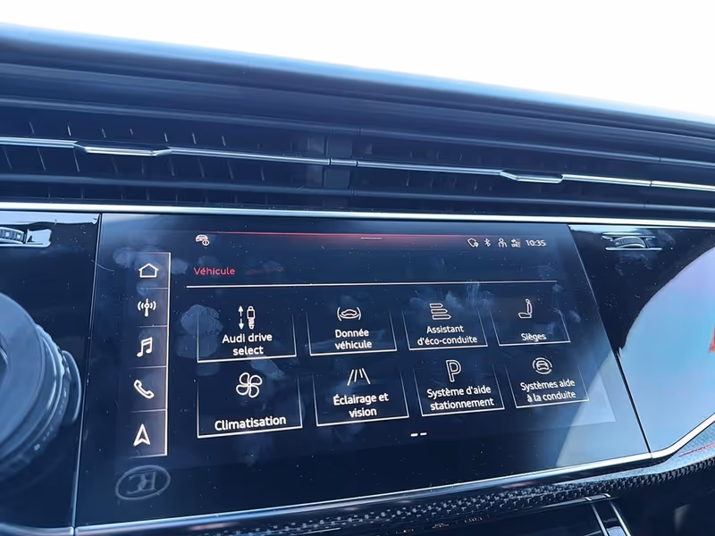 2023 Audi SQ8 Premium Plus