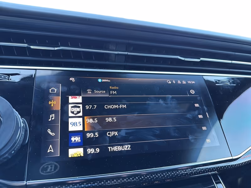 2023 Audi SQ8 Premium Plus