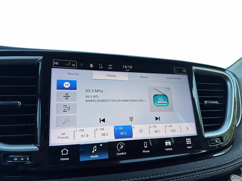 2022 Chrysler Pacifica Touring L