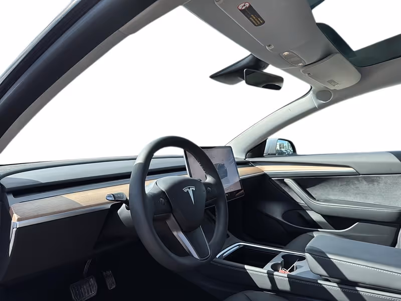 2023 Tesla Model 3 RWD