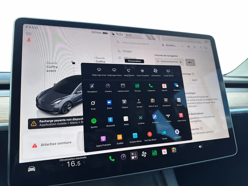 2023 Tesla Model 3 RWD