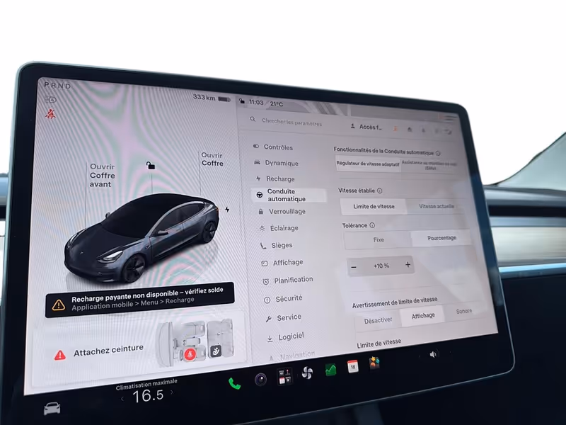 2023 Tesla Model 3 RWD