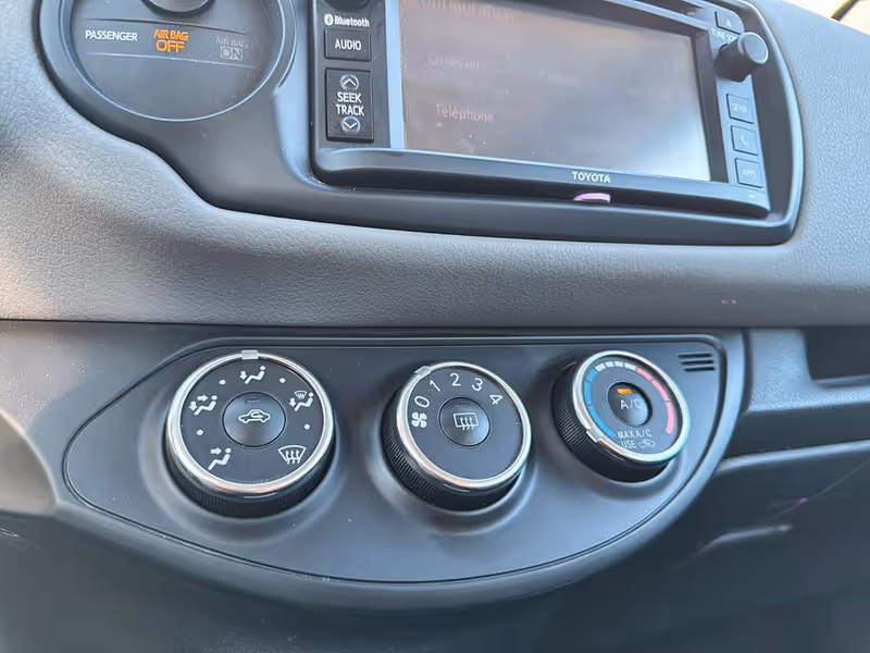 2015 Toyota Yaris