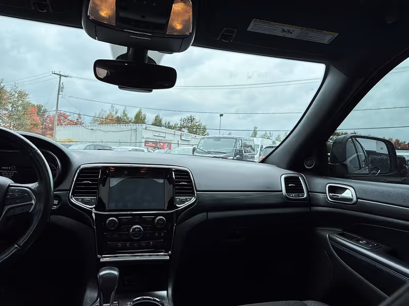 2019 Jeep Grand Cherokee Upland