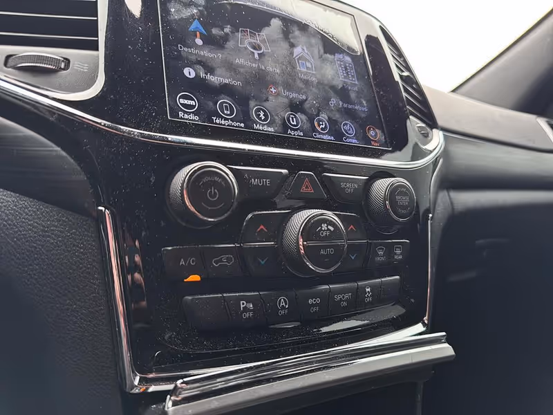 2019 Jeep Grand Cherokee Upland