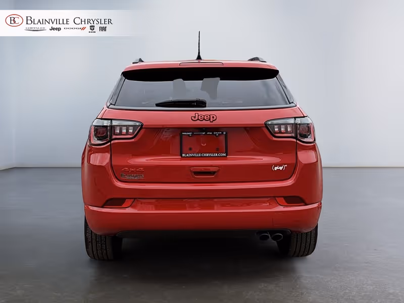 2022 Jeep Compass (RED) Edition