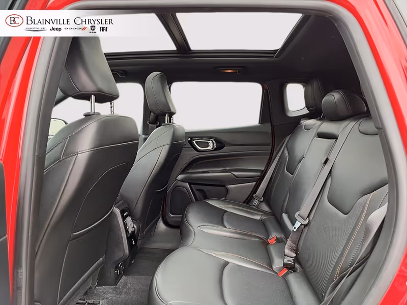 2022 Jeep Compass (RED) Edition