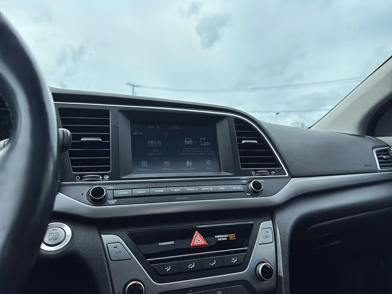 2018 Hyundai Elantra GL SE
