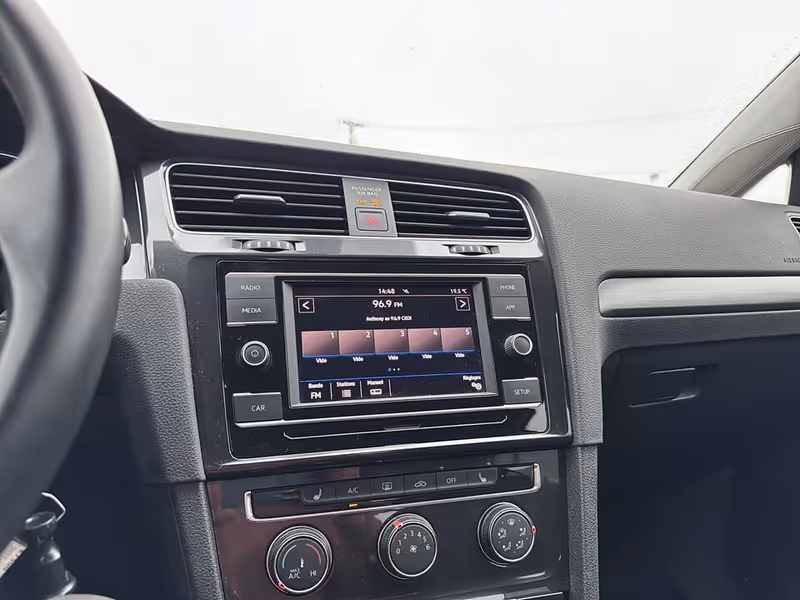 2019 Volkswagen Golf