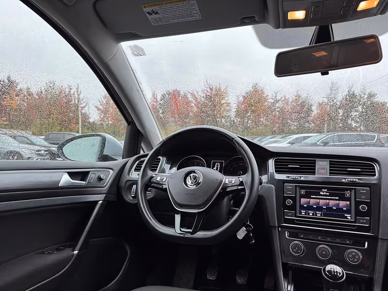 2019 Volkswagen Golf