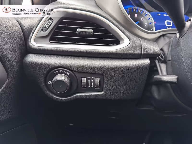 2027 Chrysler Grand Caravan SXT