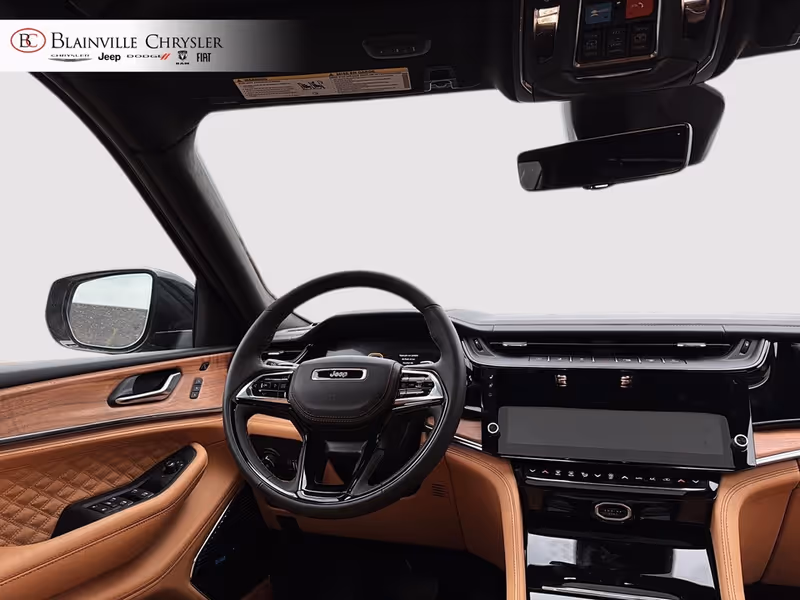 2027 Jeep Grand Cherokee L Laredo Altitude